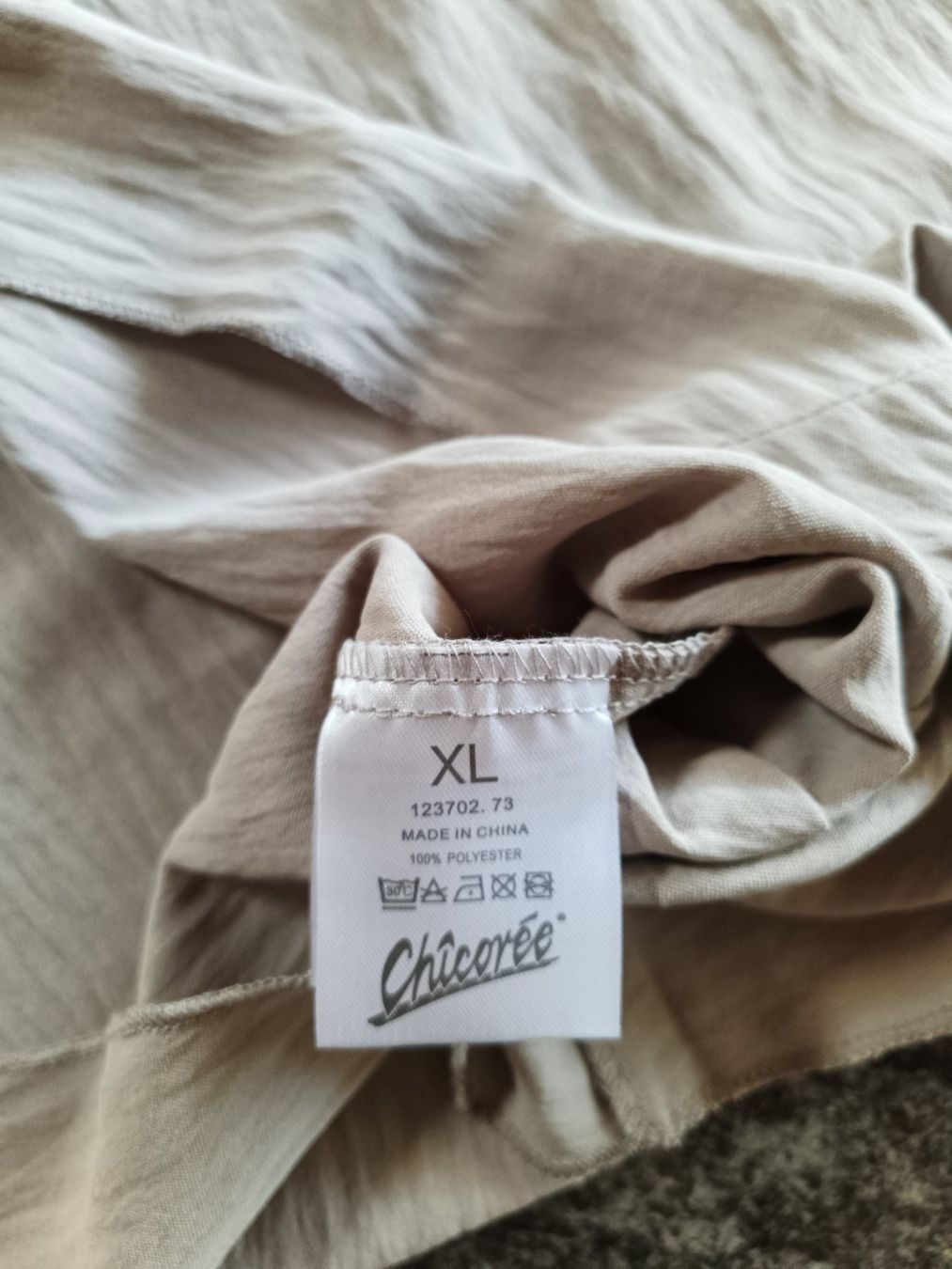 T-shirt: Schönes Shirt neu XL – Nuovo (secondo la descrizione) da Bätterkinden venduto da Elefantenzoo 3