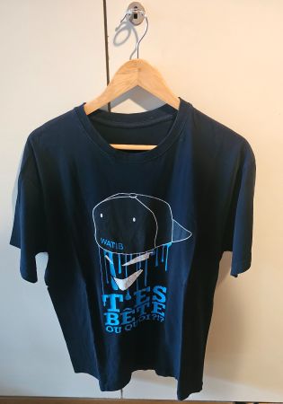 T-shirt Wati-B noir, "T'es bête ou quoi?"