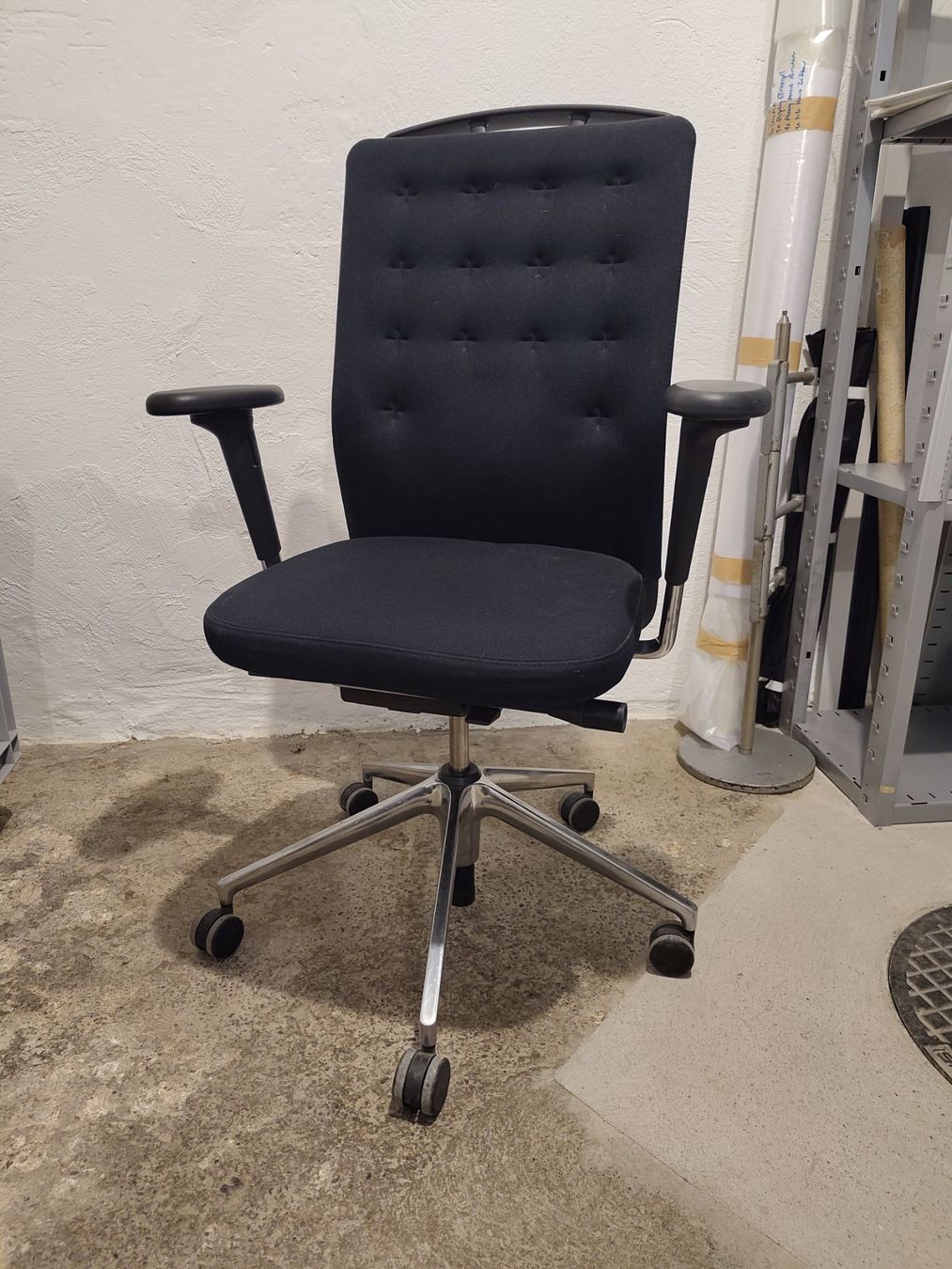 Vitra Stühle: Vitra ID Trim Bürostuhl – Gebraucht aus Zürich von easy_ese