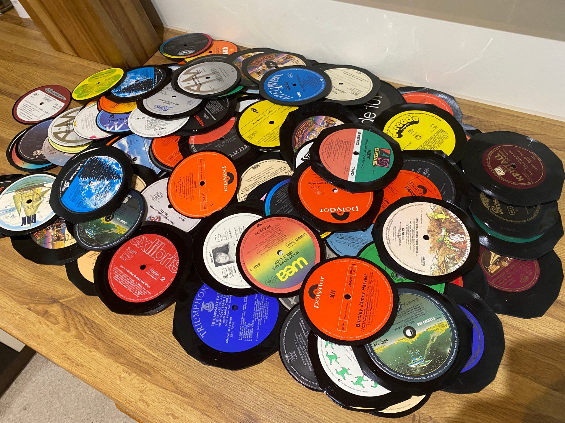 Dischi in vinile: Schallplatten Vinyl Labels 120 Stk. – Usato da Basel venduto da FatCatPacksTheRatt 1