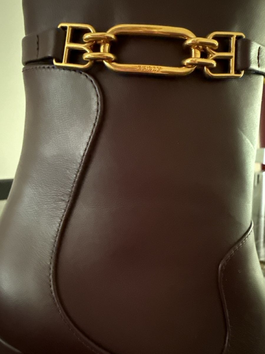 Bally Scarpe da donna: Bally Lederstiefeletten Gr. 36 -  NEU! – Nuovo e nell'imballaggio originale da Dättwil AG venduto da nika8810 7