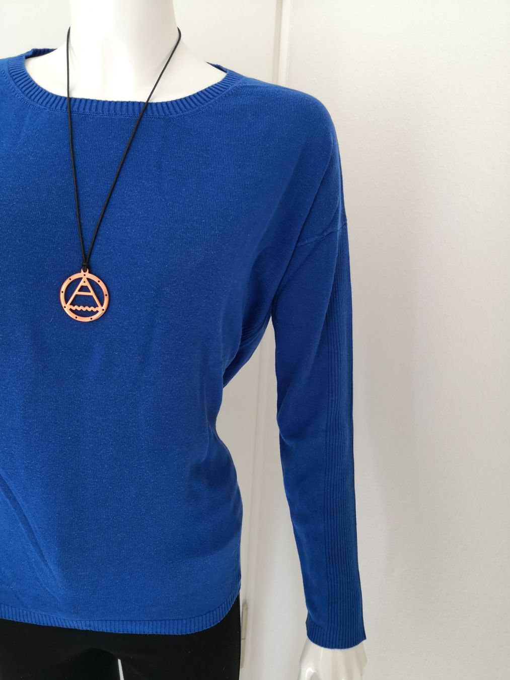 S.Oliver Maglioni & Felpe: 🤩S.OLIVER STRICK-PULLOVER ROYALBLAU MIT REISSVESCHLÜSSEN – Usato da Olten venduto da Naja-Twins-Twins 2