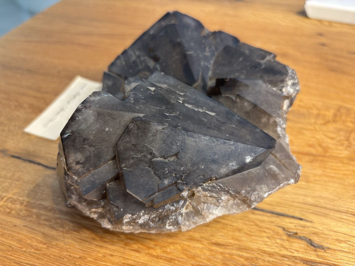 Minerali & Pietre curative: Rauchquarz Stufe ca19x14x7cm – Usato da Zürich venduto da mbi_5bsz 2