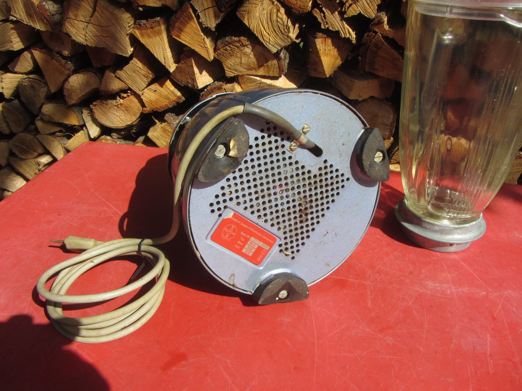 Elettrodomestici da cucina: Sehr robuster, alter Rotor Mixer – Usato da Wolfhalden venduto da Quiria68 3