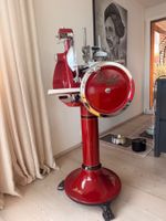 Berkel B3 Exclusive Aufschnittmaschine mit Original-Sockel –