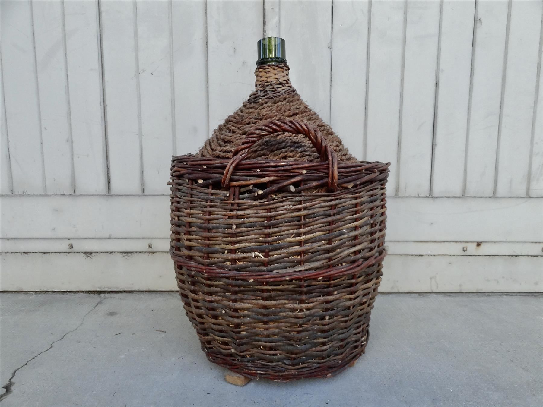 Flaschen: alte sehr grosse Korbflasche 38 Liter – Gebraucht aus Kerzers von Flaschenposten 7