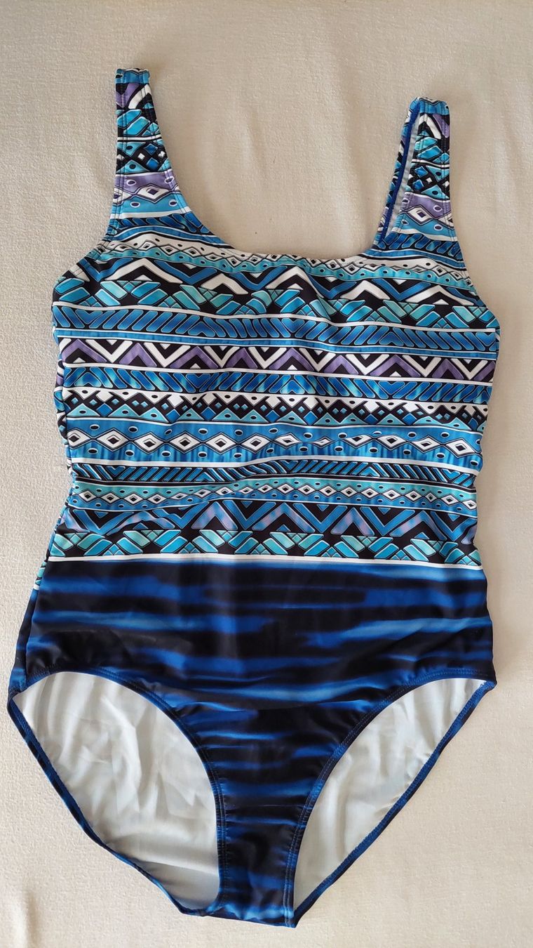 Costumi da bagno & Bikini: Neuer Badeanzug einteilig - Grösse XXL / 44 / 46 – Nuovo (secondo la descrizione) da Oberwil BL venduto da Hunajakakku 4