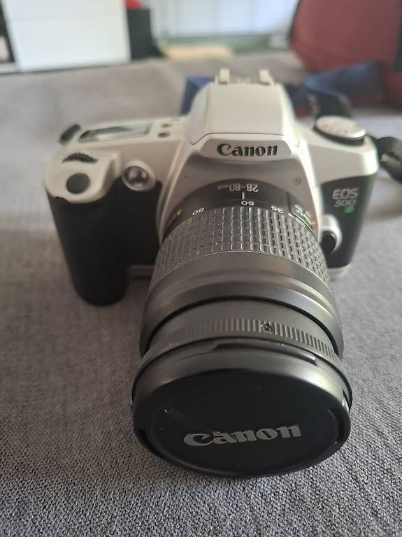 Fotocamera: Canon EOS 500 – Usato da Bellinzona venduto da costac01 2