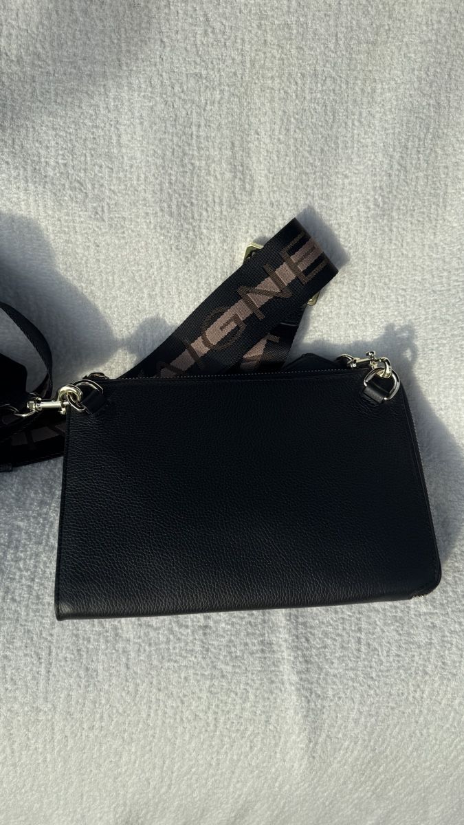 Aigner Taschen: Aigner Tasche schwarz – Neu und originalverpackt aus Speicherschwendi von sen_r6wk 1