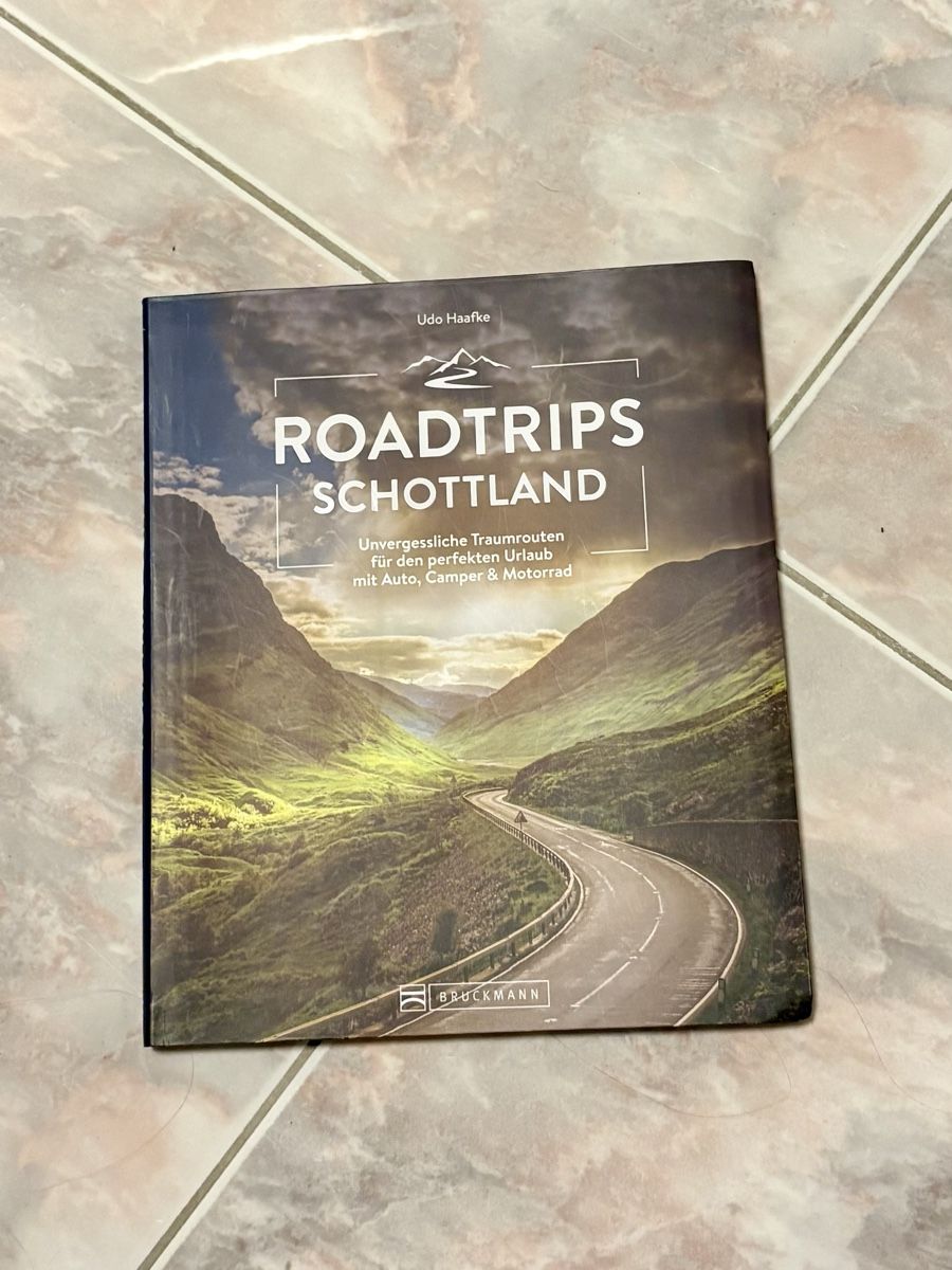 Libri: Roadtrips Schottland von Udo Haafke – Nuovo (secondo la descrizione) da Gamsen venduto da Jessi_Booh