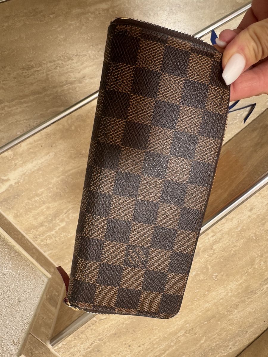 Louis Vuitton Portemonnaies: Louis Vuitton  – D'occasion à Regensdorf par weiningerl 3