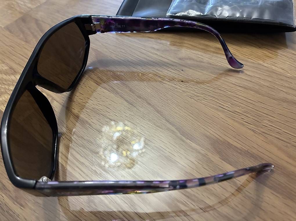 Occhiali & Lenti: Lunettes à soleil neufs de marque Uvex – Usato da Ménières venduto da 30A 1