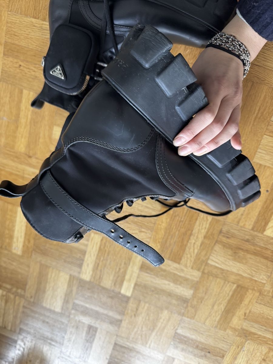 Prada Scarpe da uomo: Prada Monolith Boots 38.5 – Usato da Zürich venduto da forestF4iry 4