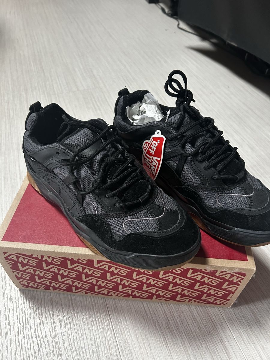 Vans Scarpe da uomo: Vans 40.5 Varix Wc – Nuovo e nell'imballaggio originale da Reconvilier venduto da ako_6n9m