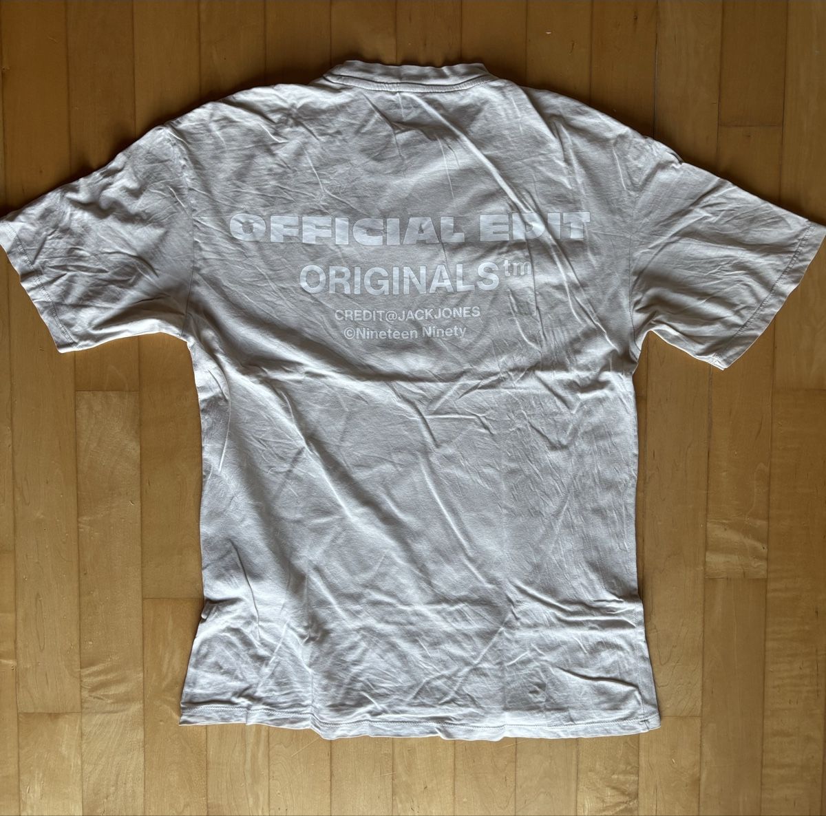 Jack & Jones T-shirt: Jack and Jones T-Shirt – Usato da Rutschwil venduto da win.JL