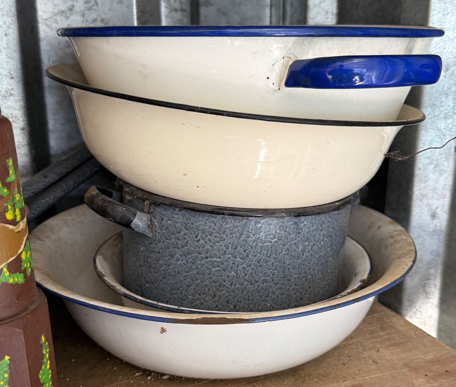Töpfe: Topf-Set Emailliert – Gebraucht aus Leuggern von nici_stern222