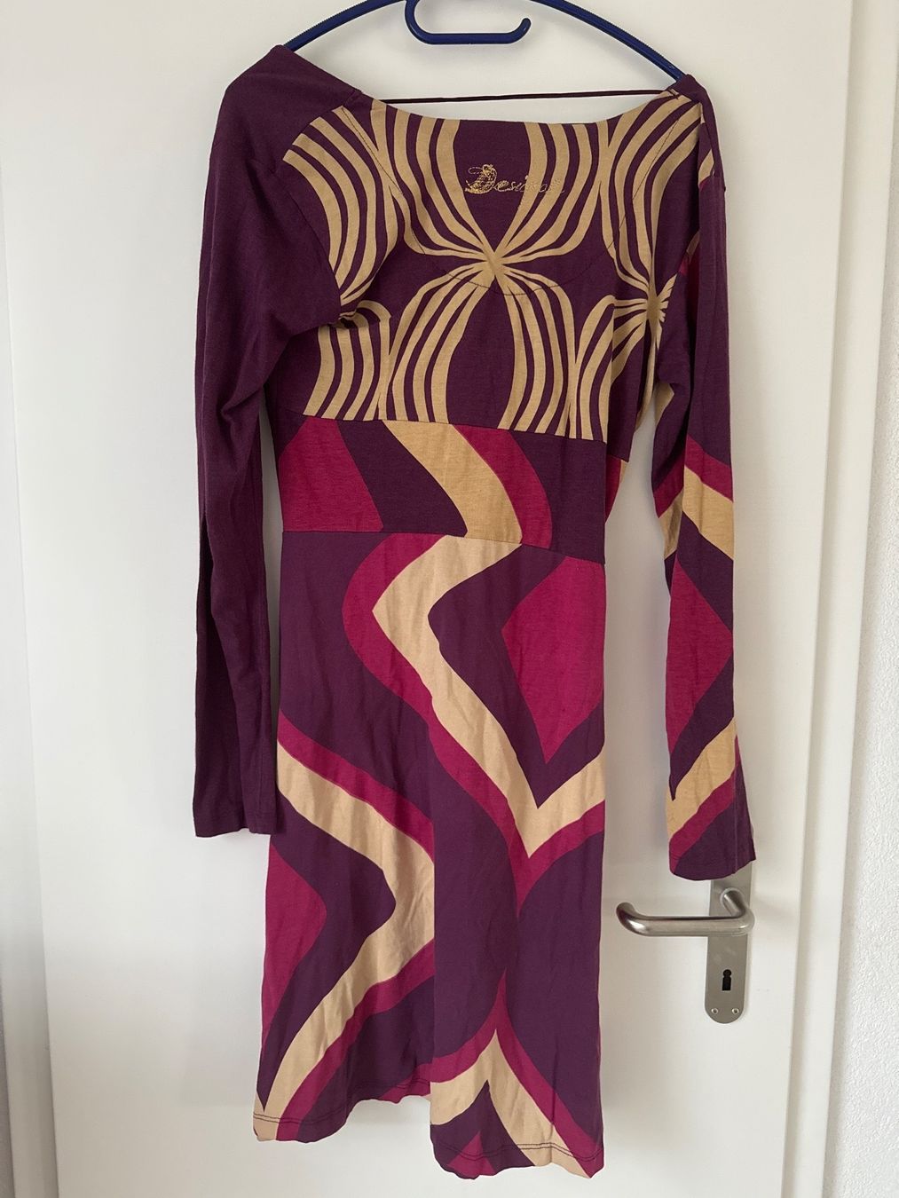 Desigual Vestiti: Desigual Kleid Gr L – Usato da Gelterkinden venduto da Biene8 1