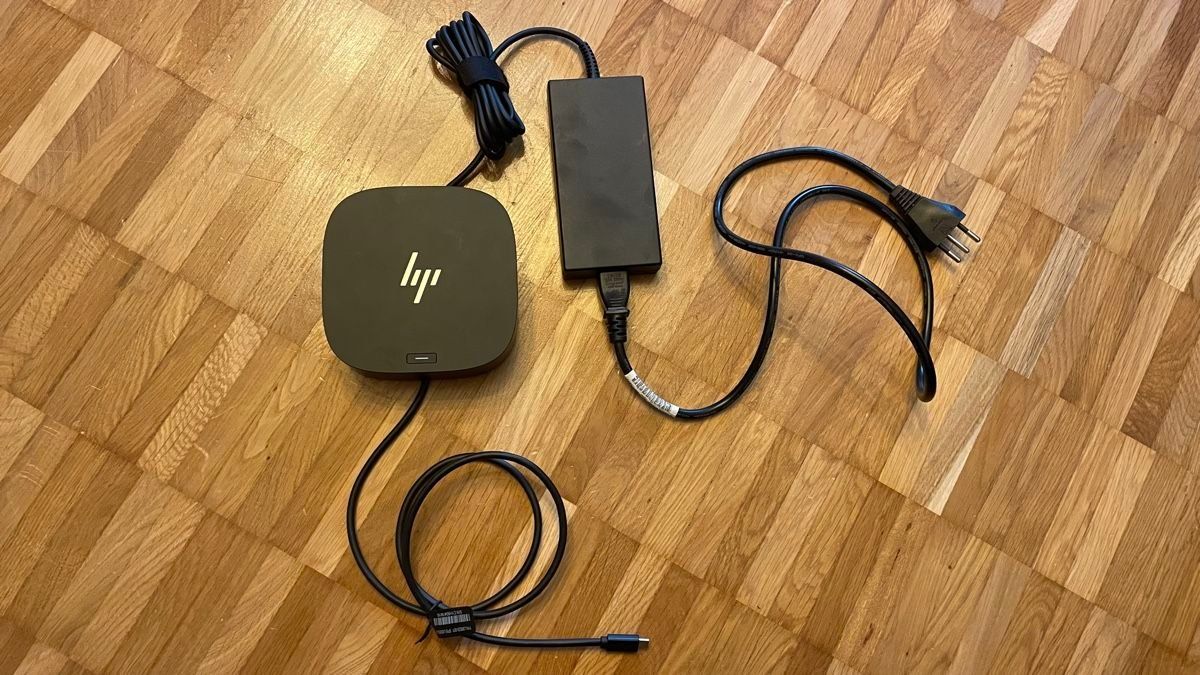 Hewlett Packard Docking station: HP Dock G5 + 120W Netzteil – D'occasion à Pfäffikon ZH par Eichghost