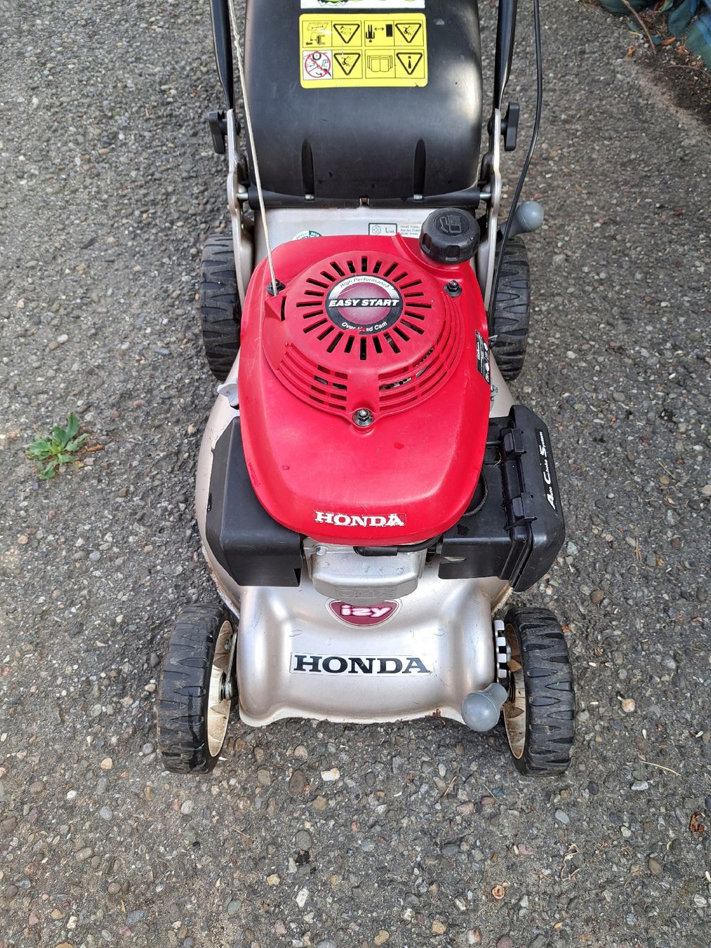 Honda Tondeuses à gazon: Honda IZY Benzin Rasenmäher – D'occasion à Diepflingen par Hanshans... 1