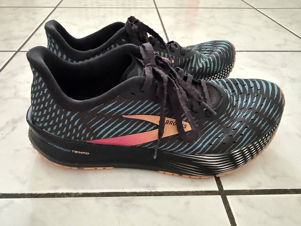Brooks Damenschuhe: Brooks Hyperion Tempo, Grösse 38.5 – Gebraucht aus Münchenstein von S.2025 1