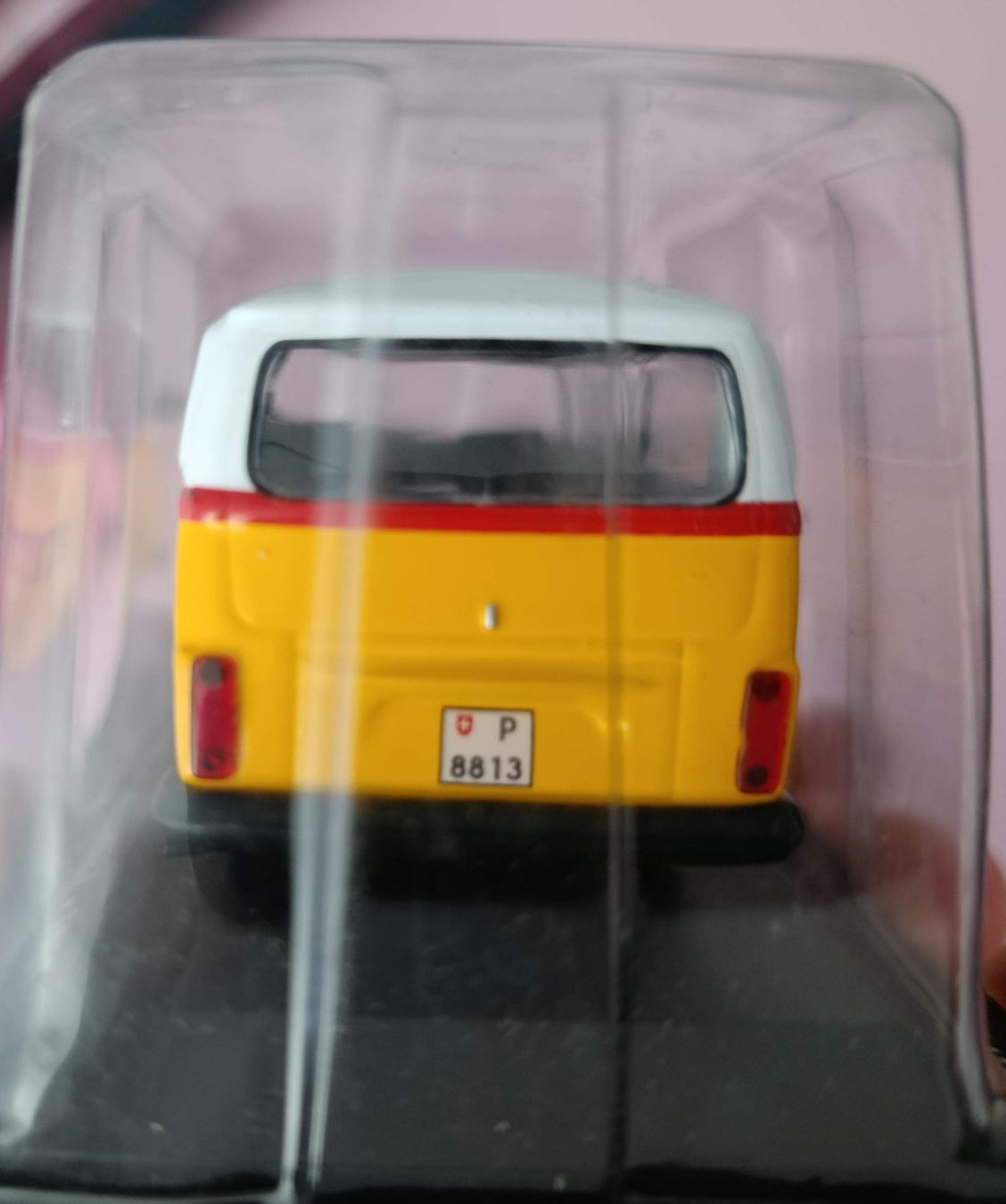 Volkswagen Modellini d'auto: VW Bus Typ 2ab 1:43 Post PTT Postauto Schweiz – Nuovo e nell'imballaggio originale da Untervaz venduto da Pescante 3
