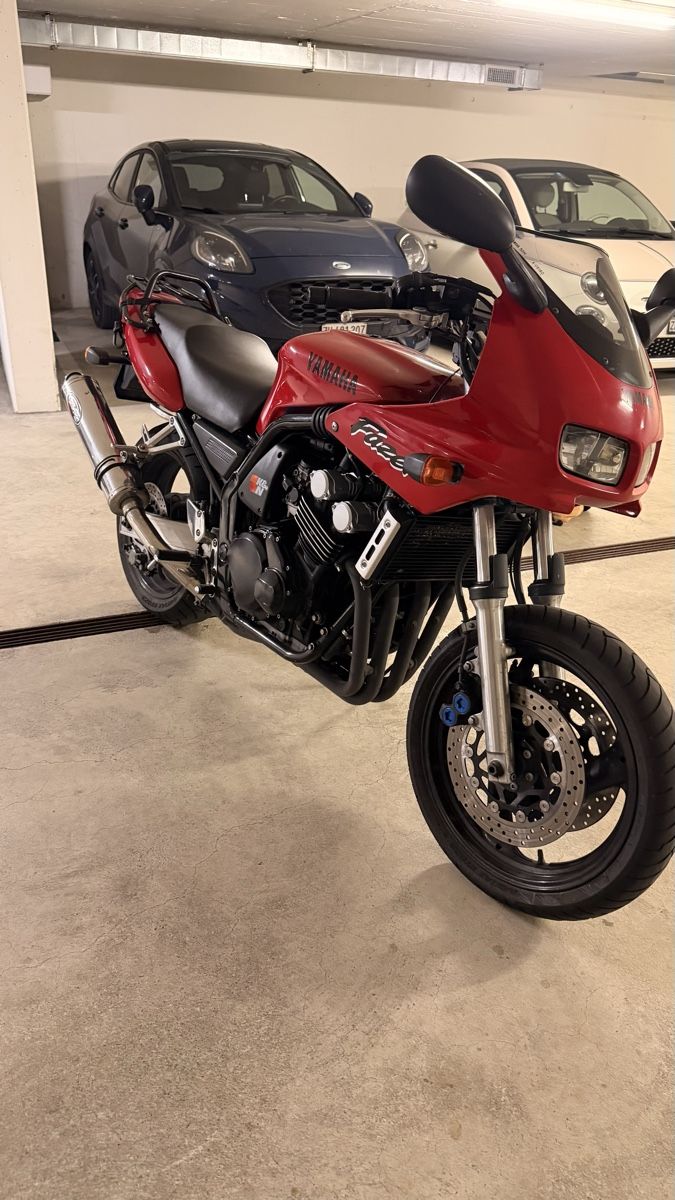 Strada: Yamaha FZS600 – Usato da Dietikon venduto da OnebuyOne