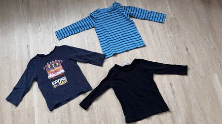4 Langarmshirts Gr. 98