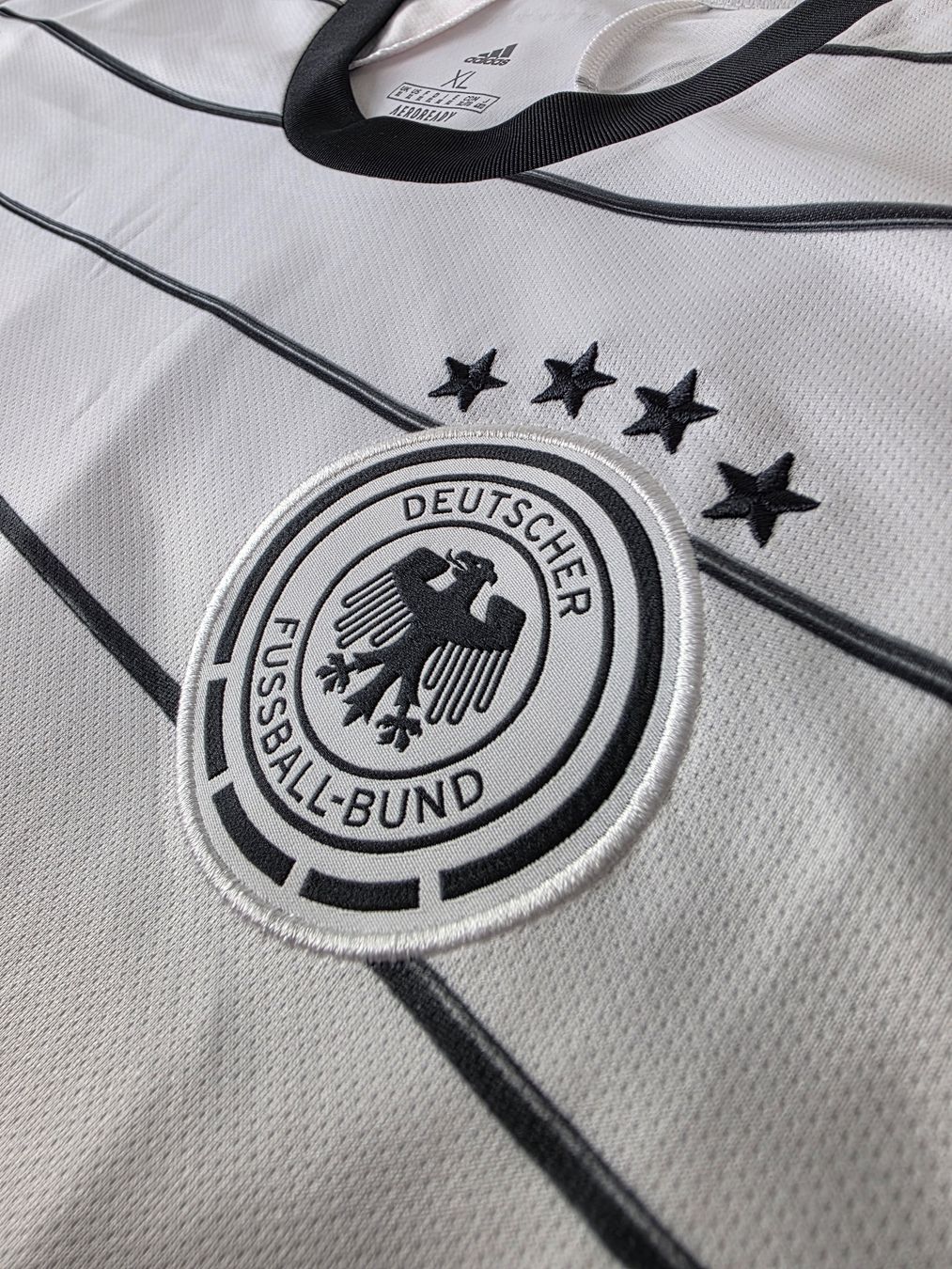 Adidas Canottiere & Pantaloni: DEUTSCHLAND 2020 TRIKOT XL – Usato da Lüchingen venduto da Jersey_Time 4