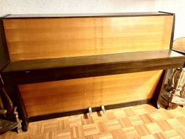 Klavier Gebraucht Holz hell/dunkel funktionstüchtig