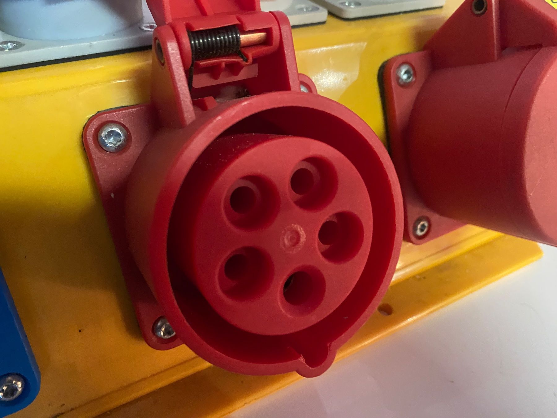 Elettrotecnica: Baustromverteiler, Bau - Stromverteilerkasten Max Hauri – Usato da Ballwil venduto da ClassicGallery 2