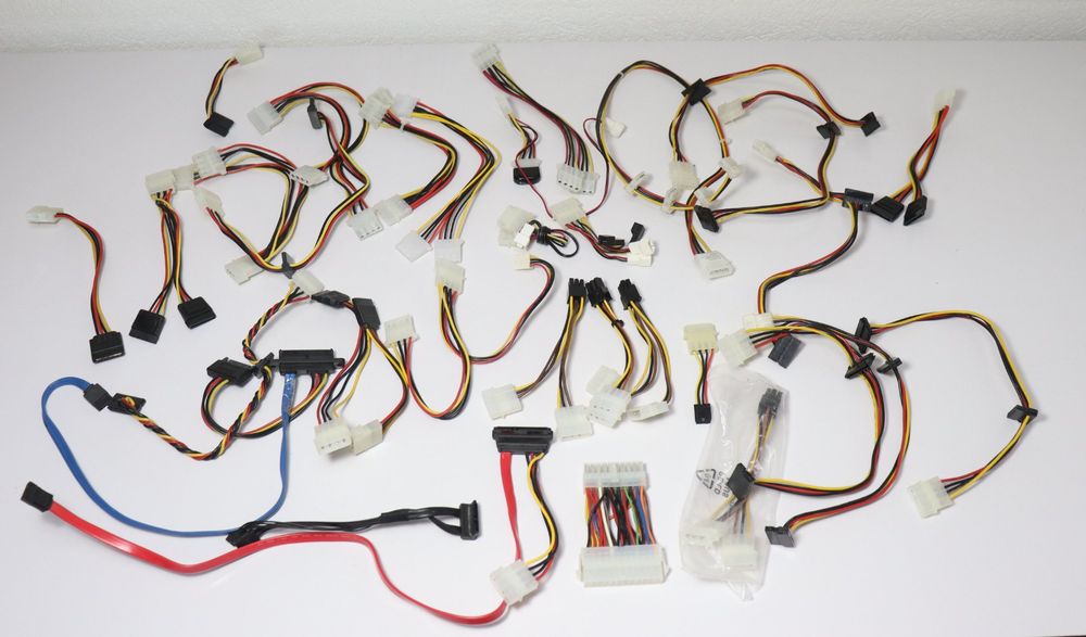 Adapterkabel Computer intern Sata, Molex, 6-Pin, ATX (Gebraucht) in ...
