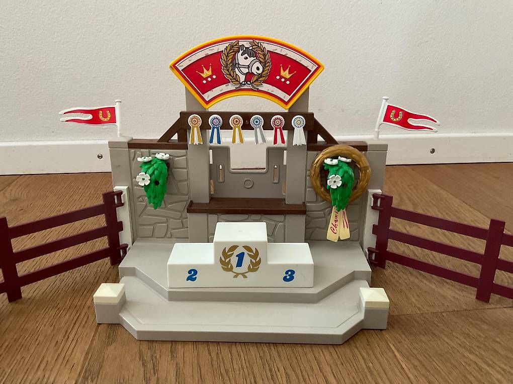 Giocattoli: Playmobil Reitturnier – Usato da Frutigen venduto da eli_f69b 1