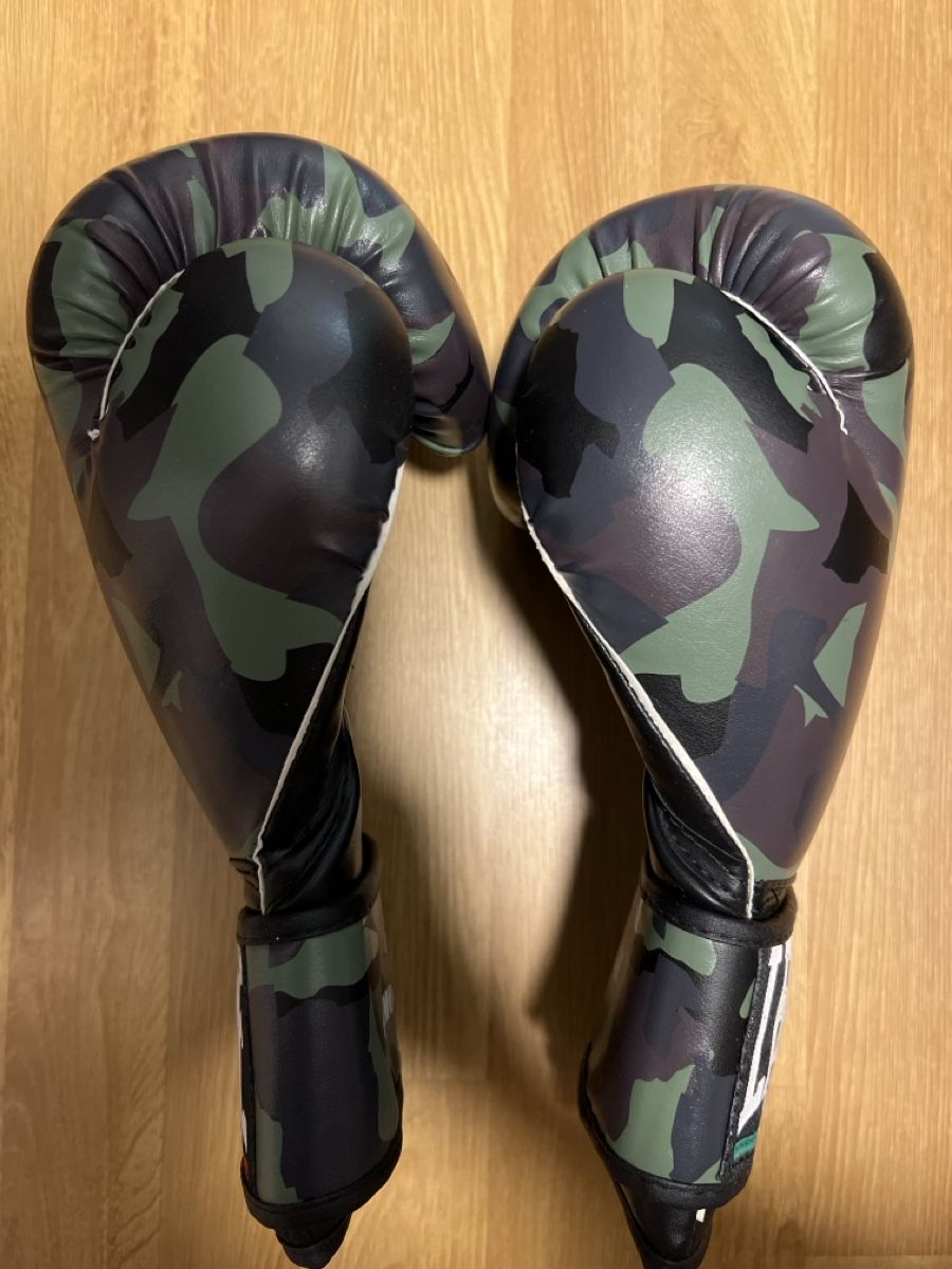 Handschuhe & Handstulpen: Boxhandschuhe LEONE CAMOUFLAGE Grösse 14 oz neu – Neu (gemäss Beschreibung) aus Bern von mme_hsr8 2