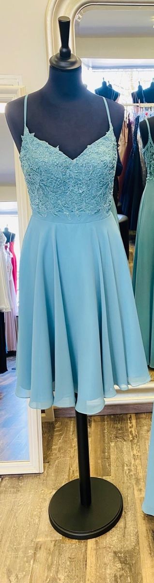Kleider: Cocktailkleid hellblau Spitze Grösse 42 NEU – Neu und originalverpackt aus Schlatt ZH von INVA00