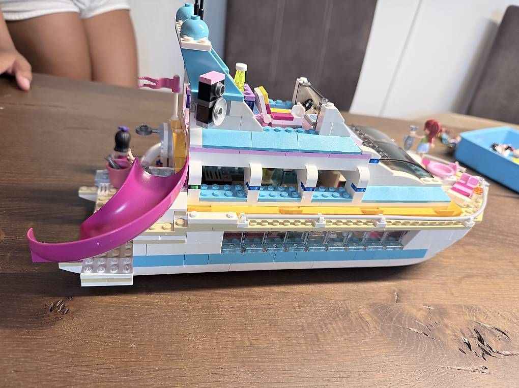Giocattoli: Lego Friends Dolphin Cruiser – Usato da Winterthur venduto da Glionel 2