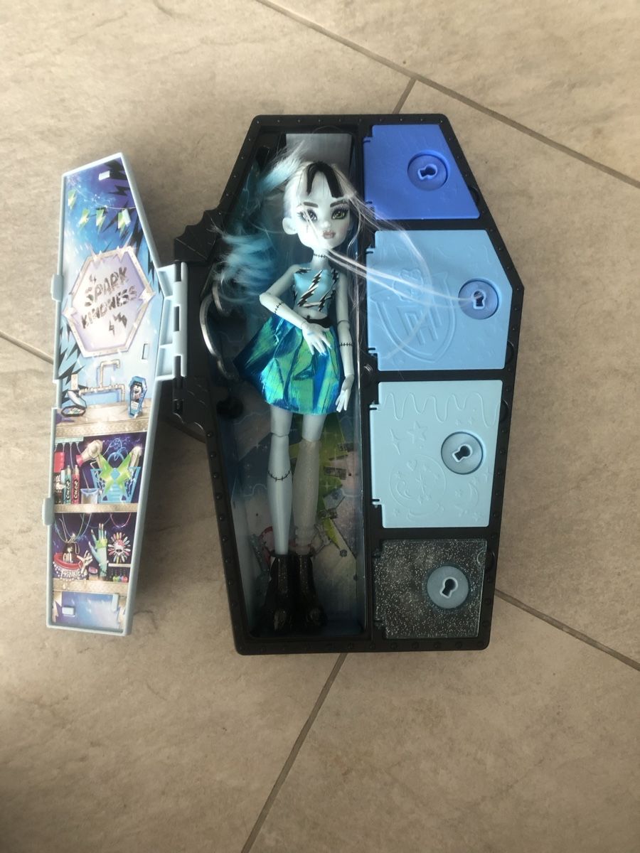 Bambole: Monster High Puppe – Usato da Adliswil venduto da rossoelmare 1