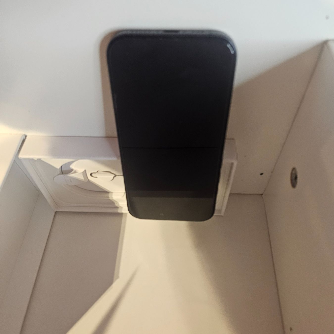 Apple Telefoni cellulari / Smartphones: iPhone 17, 256GB, Schwarz, neu – Nuovo e nell'imballaggio originale da Allschwil venduto da ana_r7bt 3