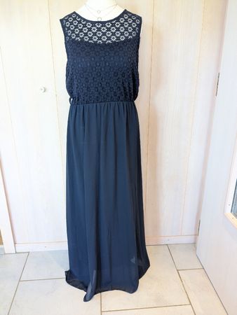 Schönes Abendkleid