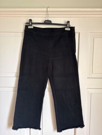 Akris Punto Jeans schwarz mit Fransen 3/4