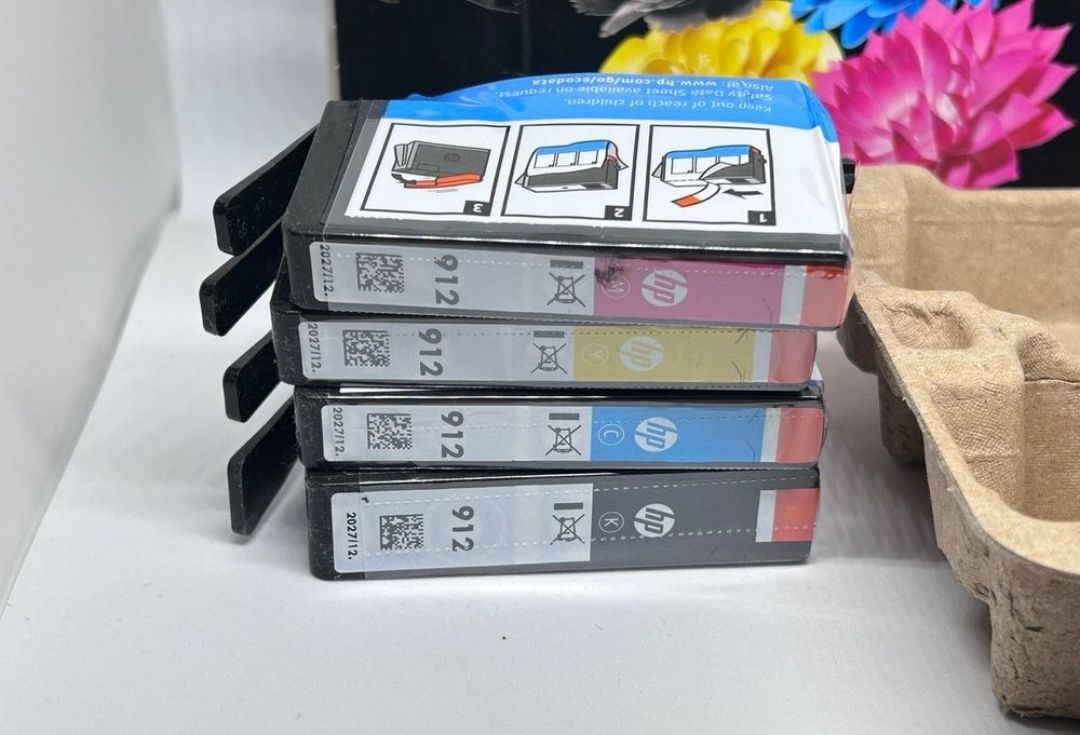 Hewlett Packard Cartucce per stampanti & toner: HP 912 Druckerpatronen Set, 4er Pack, Original, Neu – Nuovo e nell'imballaggio originale da Zürich venduto da ann_yl52 1