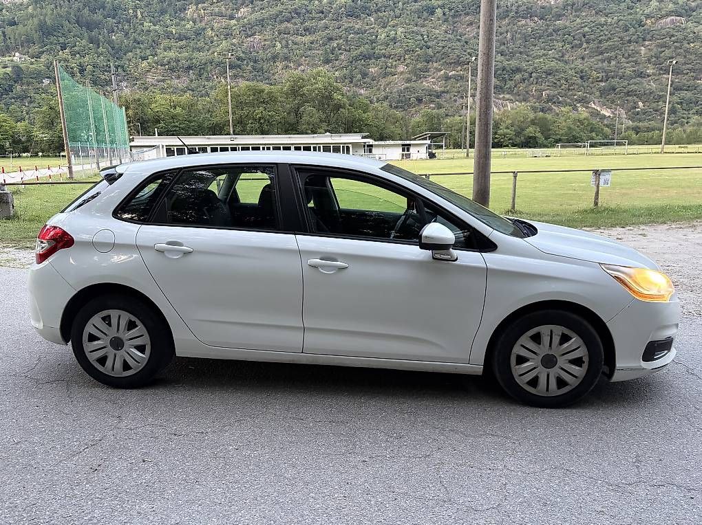 Autos: Citroen c4 1.4 benzina  – D'occasion à Cresciano par Edi-Auto 1