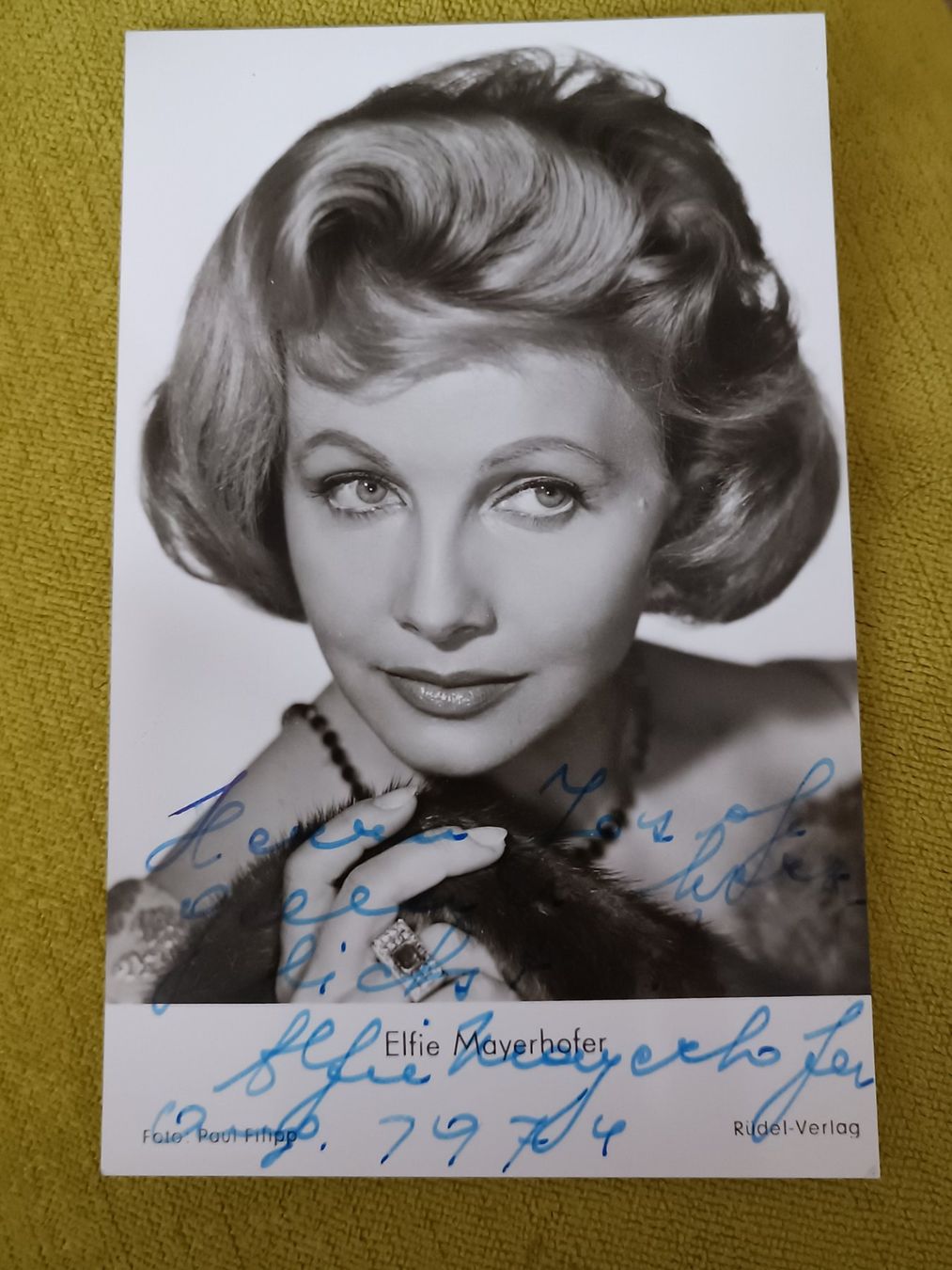 Autografi: Elfie Mayerhofer - verstorben 1992 -handsigniert – Usato da Menziken venduto da Artographs