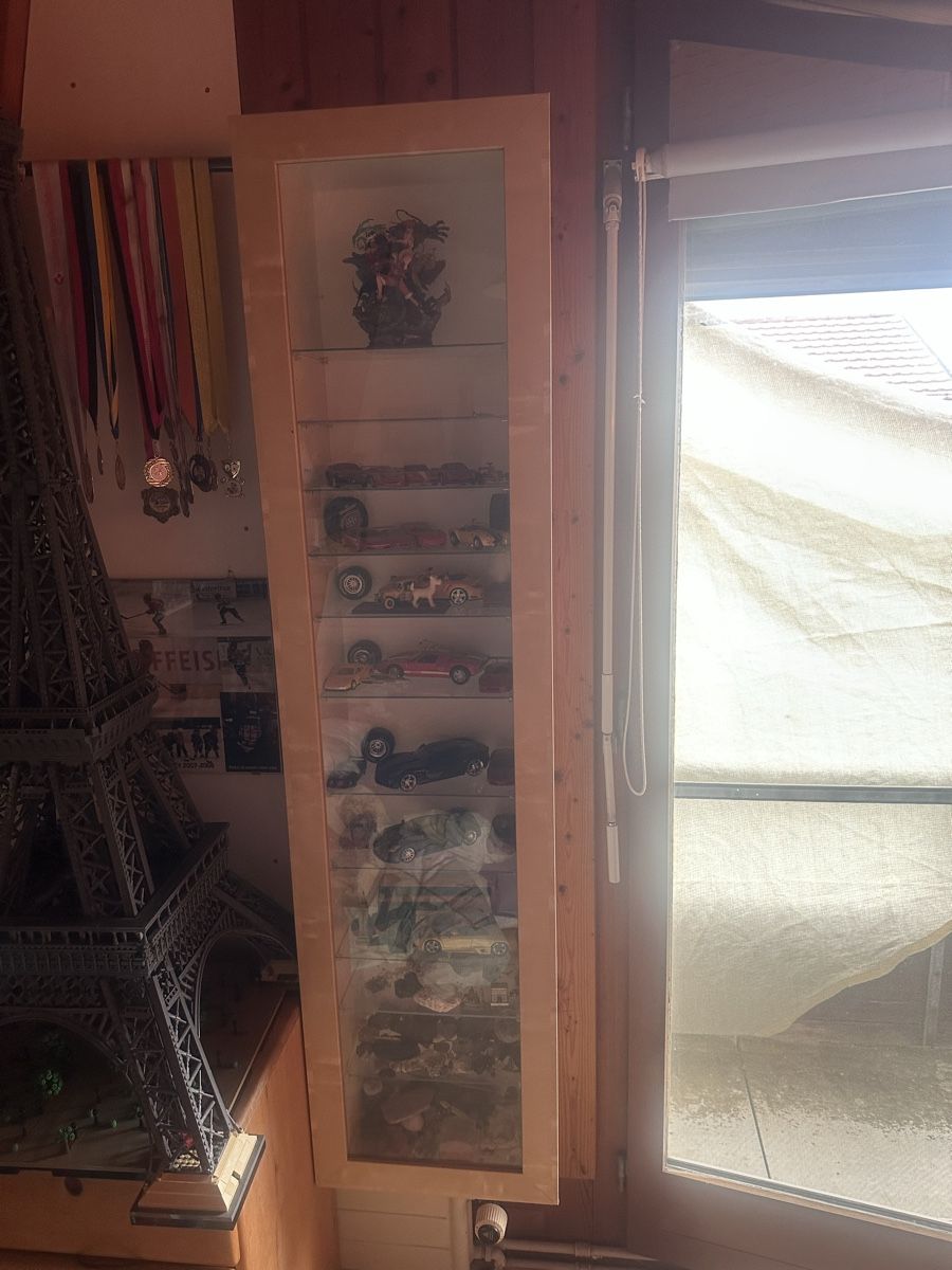 Vitrinen: IKEA BERTBY Vitrine – Gebraucht aus Tolochenaz von wol_hpr2 3