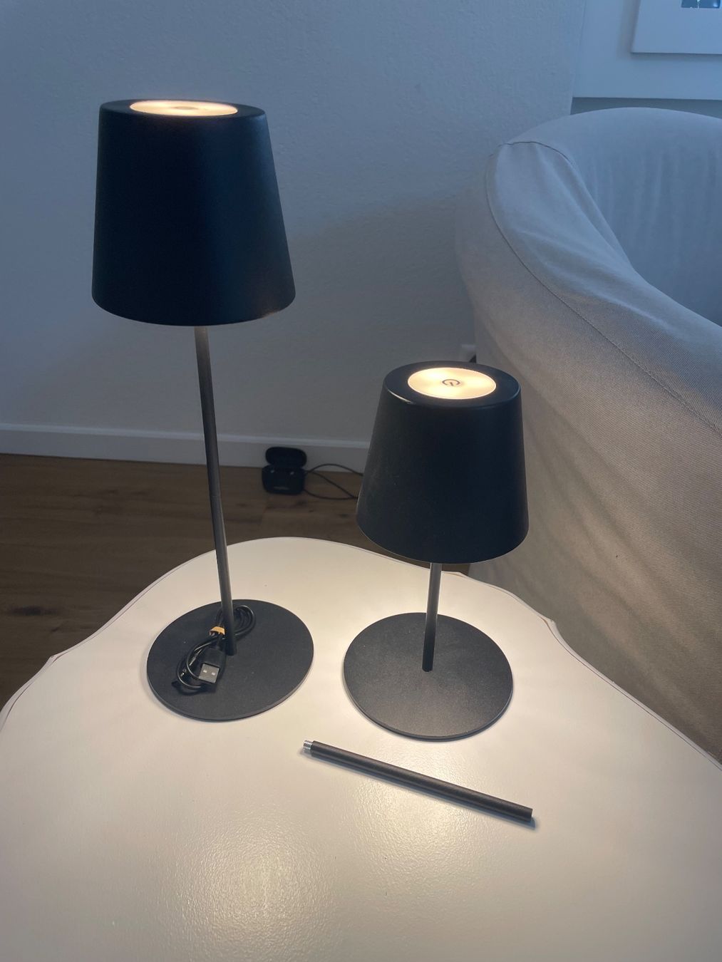 Lampade: Tischlampe von Ladi, – Usato da Lostorf venduto da Mugi_82 2