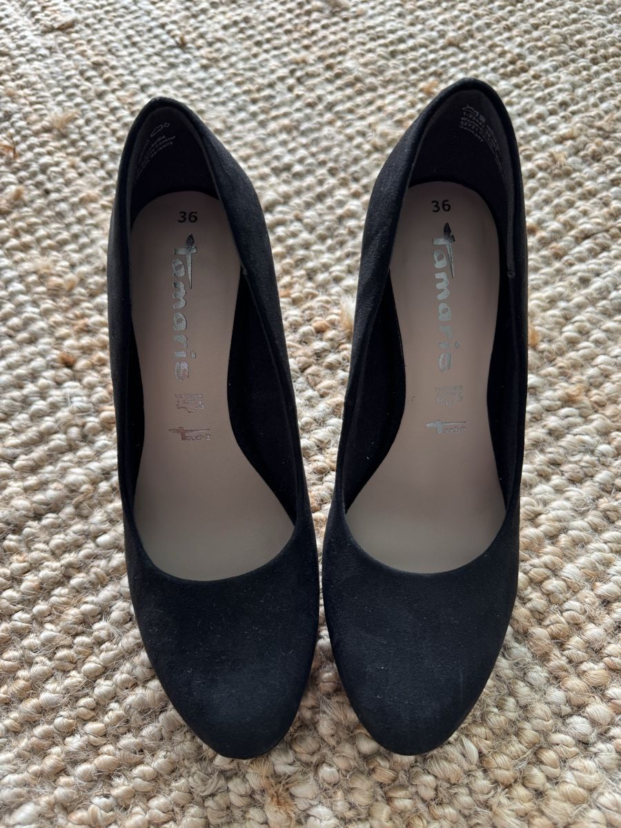 Tamaris Scarpe da donna: High Heels von Tamaris, Gr. 36 – Usato da Jona venduto da Moha3