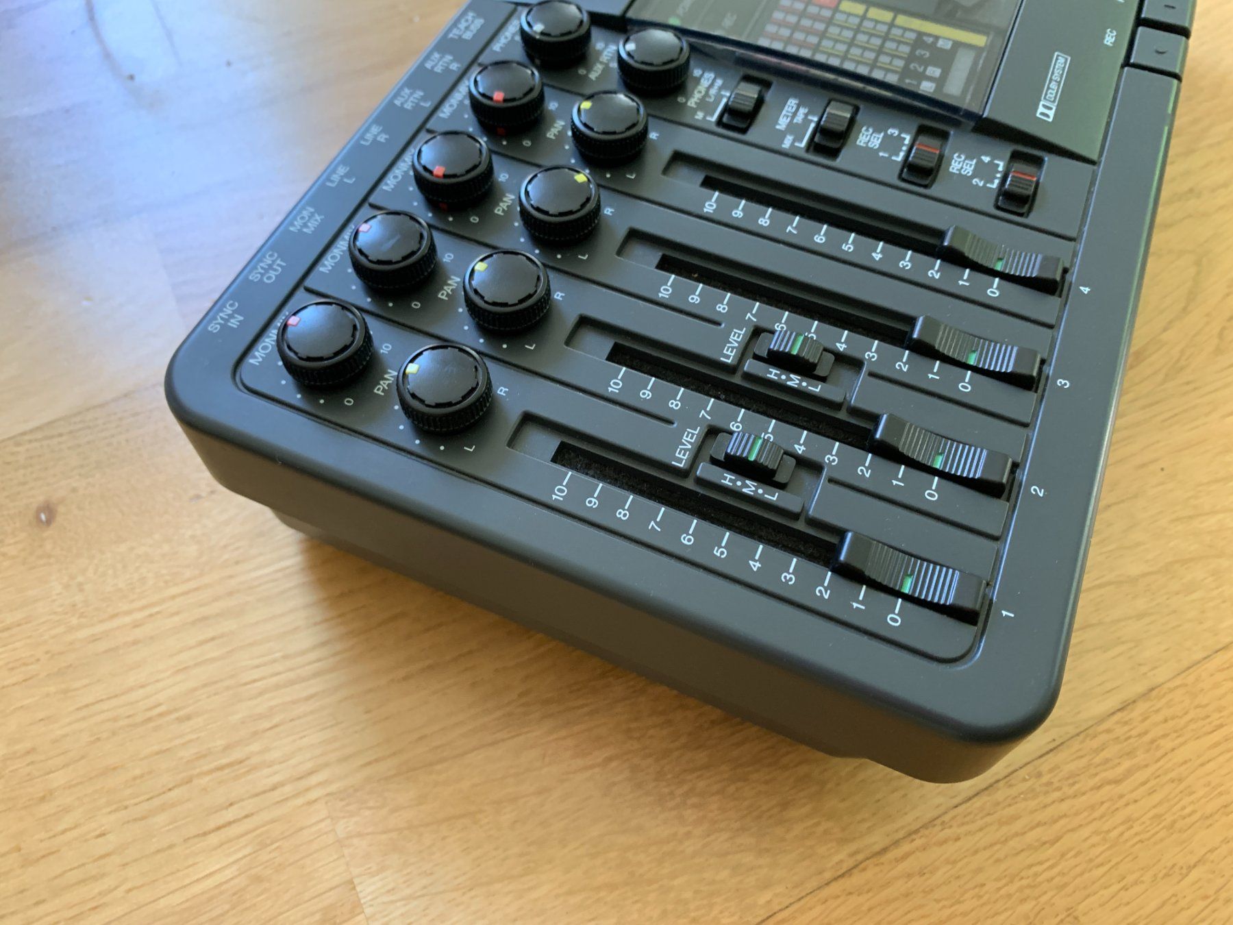 Fostex Registratori: Fostex X-18H Kassetten-Multitracker, VOR GEBOT LESEN – Difettoso da Zürich venduto da lor_s6l8 2