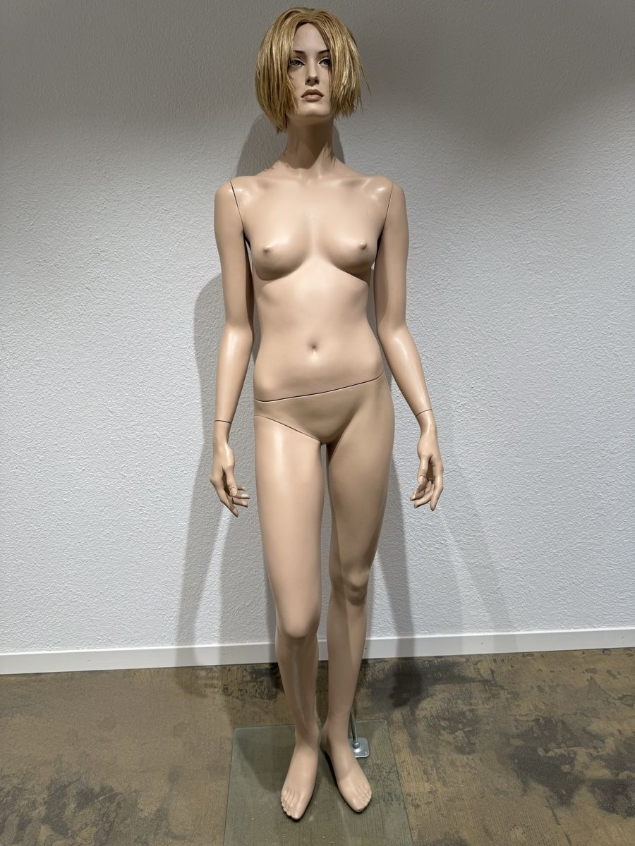 Autres décorations & accessoires: Adel Rootstein Mannequin – D'occasion à Thalwil par mic_87cm