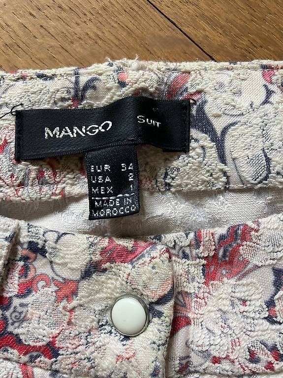 Pantaloni: pantalons Mango Suit taille 34 – Usato da Renens VD venduto da chrstn 1