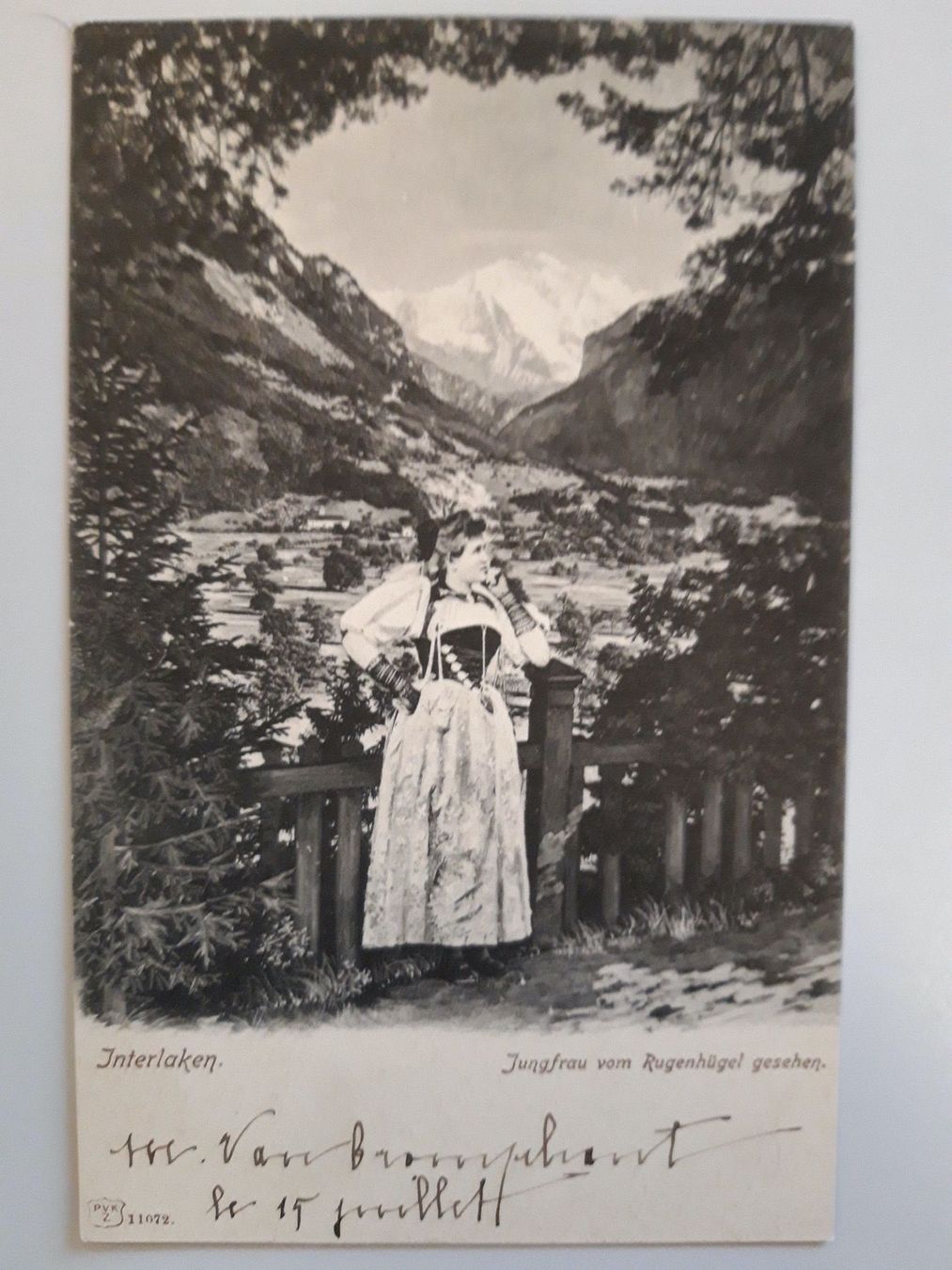 Ansichtskarten: Interlaken Jungfrau vom Rugenhügel gesehen – Gebraucht aus Sargans von nicsam1815