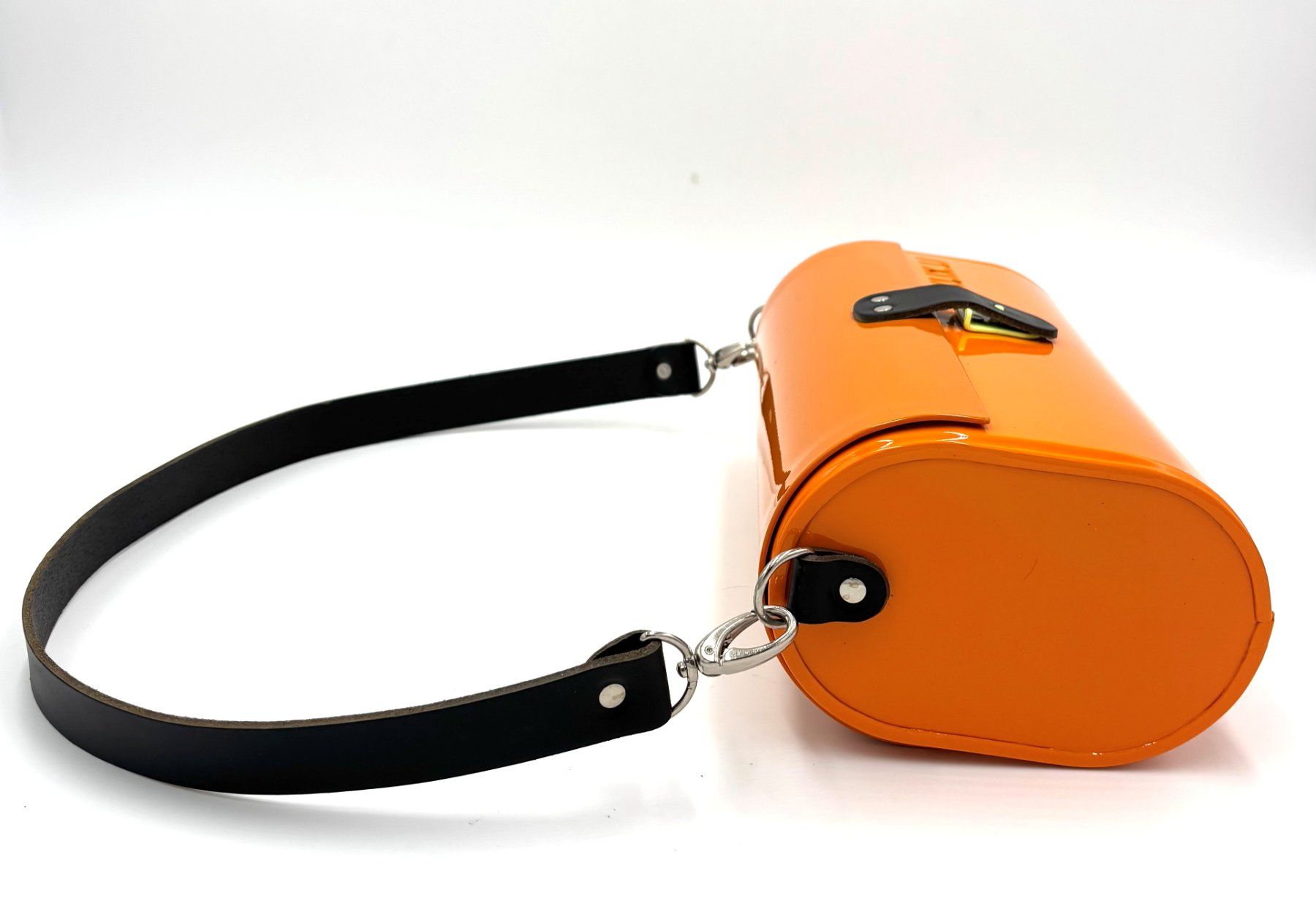Borse da donna: Tasche Aluminium Design Umhängetasche Styl – Nuovo e nell'imballaggio originale da Mauren venduto da rundumsfest 4